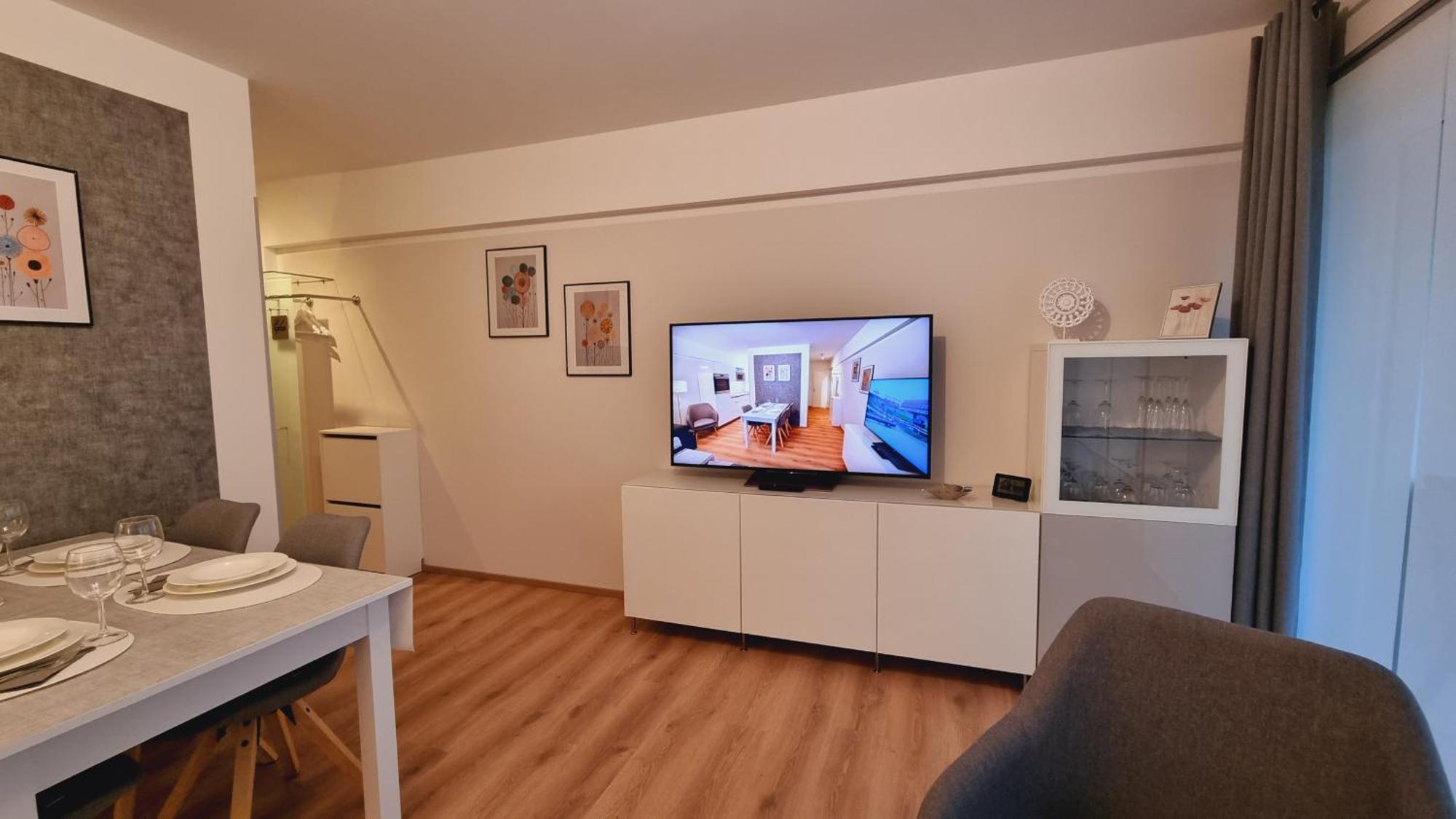 Ferienwohnung Mohnwiese Und Blumenwiese فيلنغن الغرفة الصورة